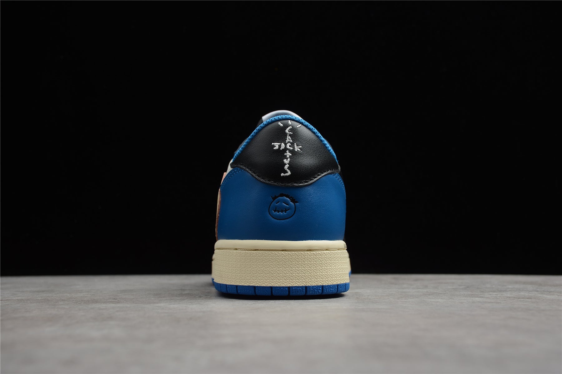 Nike Air Jordan 1 Low Travis Scott x Fragment